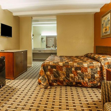 Rodeway Inn Nashville Airport Eksteriør bilde