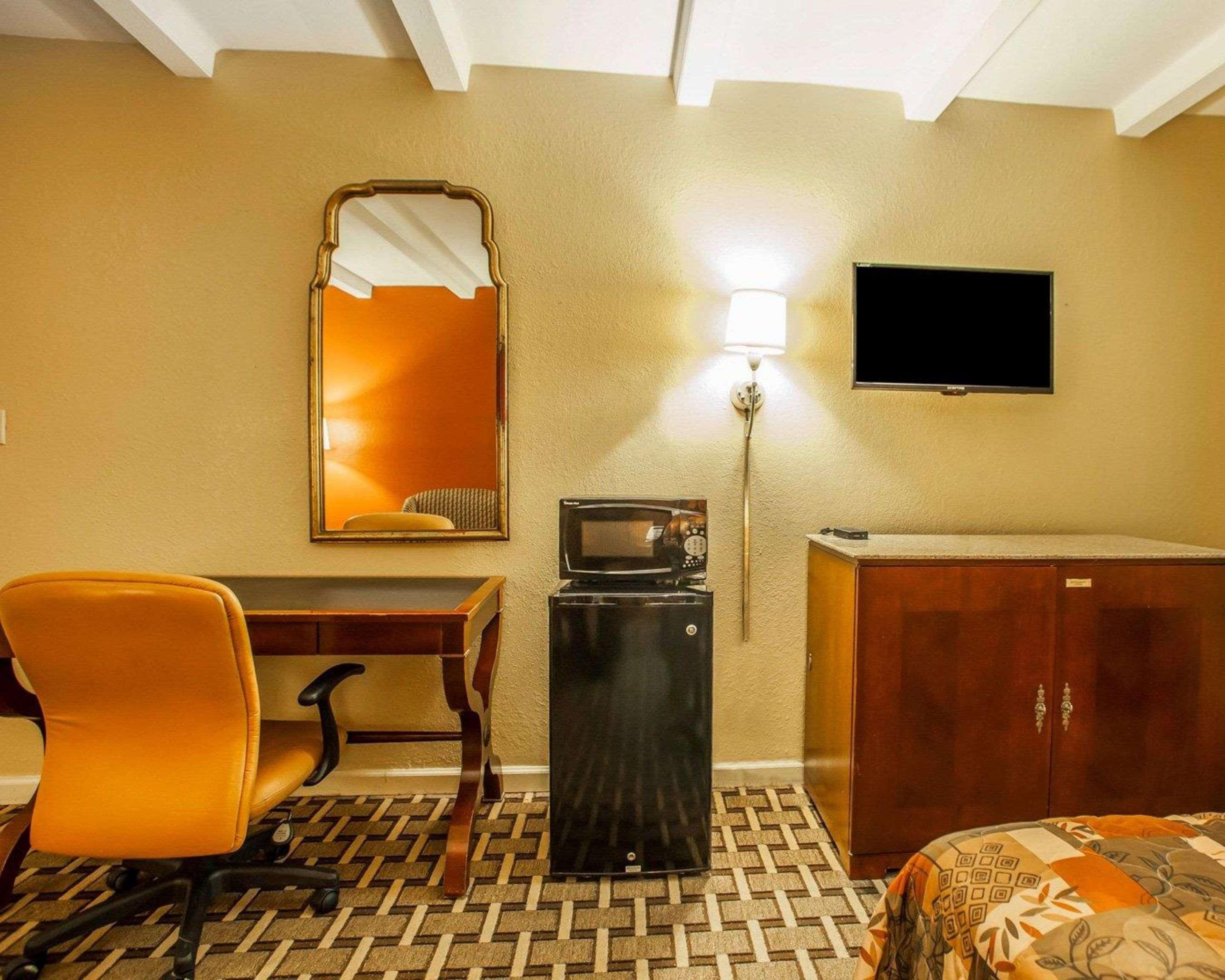 Rodeway Inn Nashville Airport Eksteriør bilde
