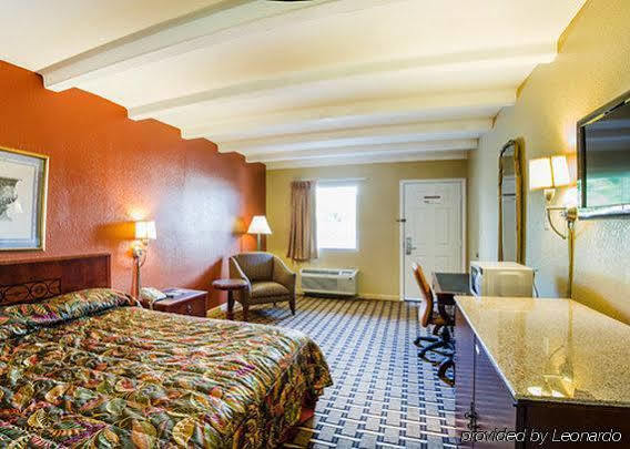 Rodeway Inn Nashville Airport Eksteriør bilde